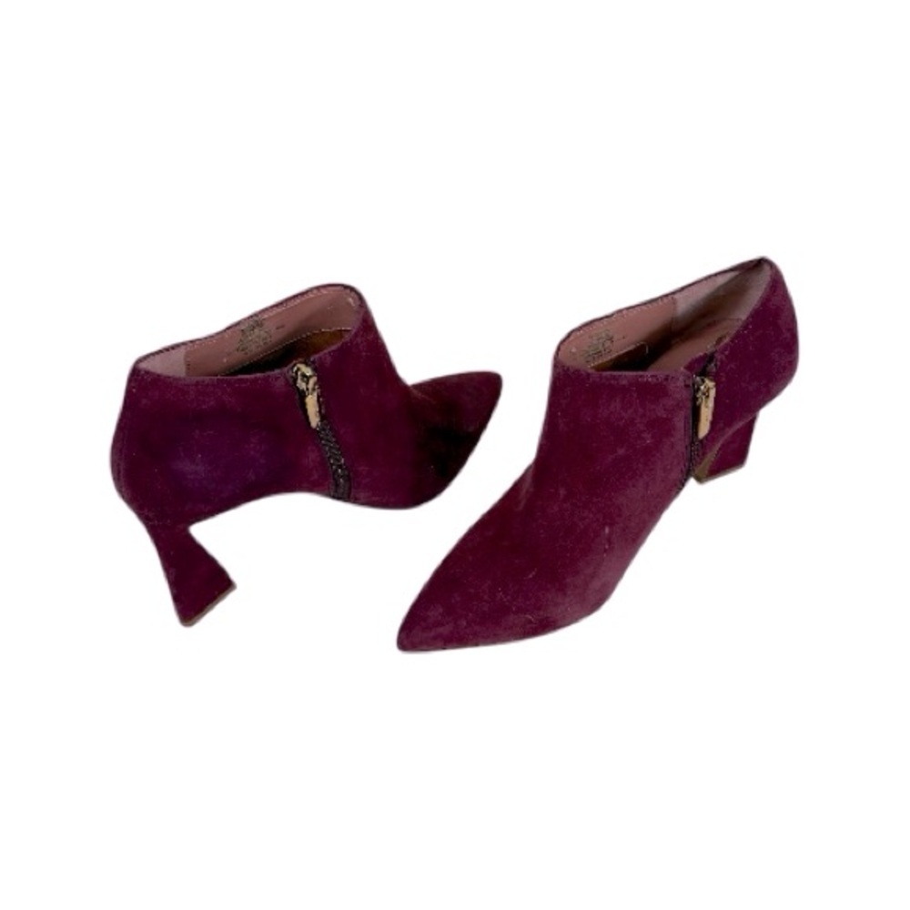 Vince Camuto. Vince Camuto Temindal Burgundy Suede 3.25”Heels Booties  Size 8.5